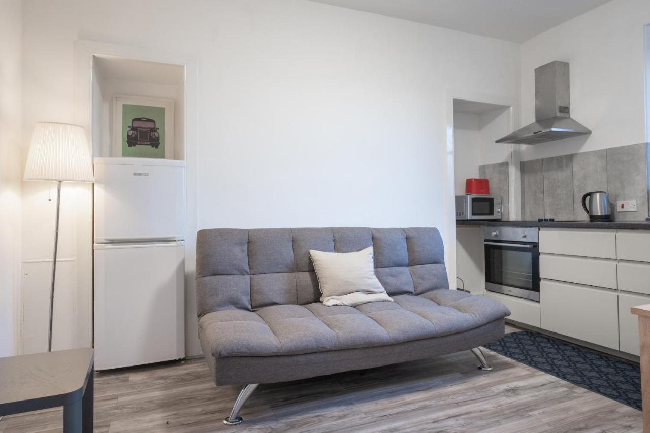 Hutch 2 Bed Apart Абердин Экстерьер фото