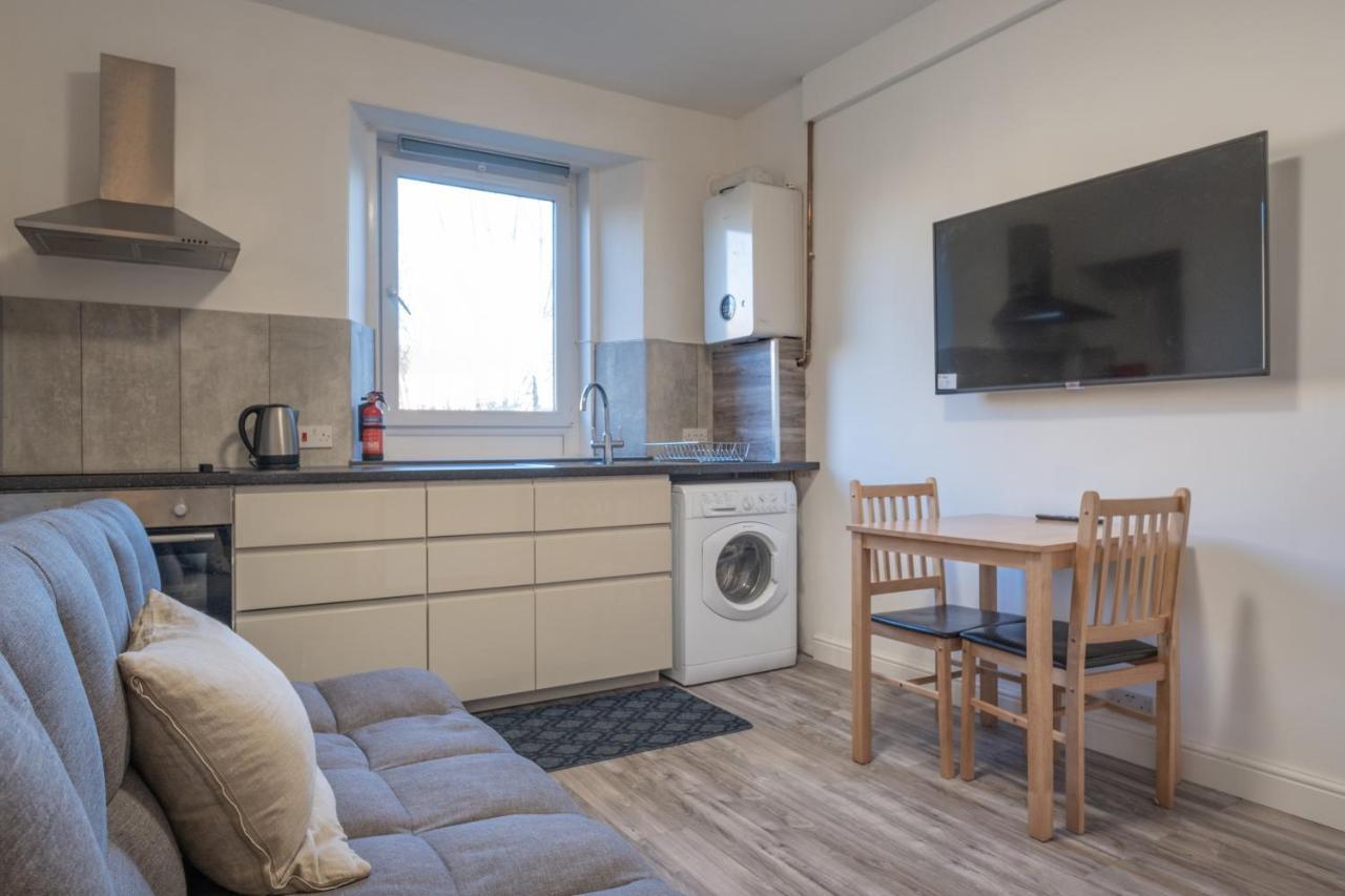 Hutch 2 Bed Apart Абердин Экстерьер фото