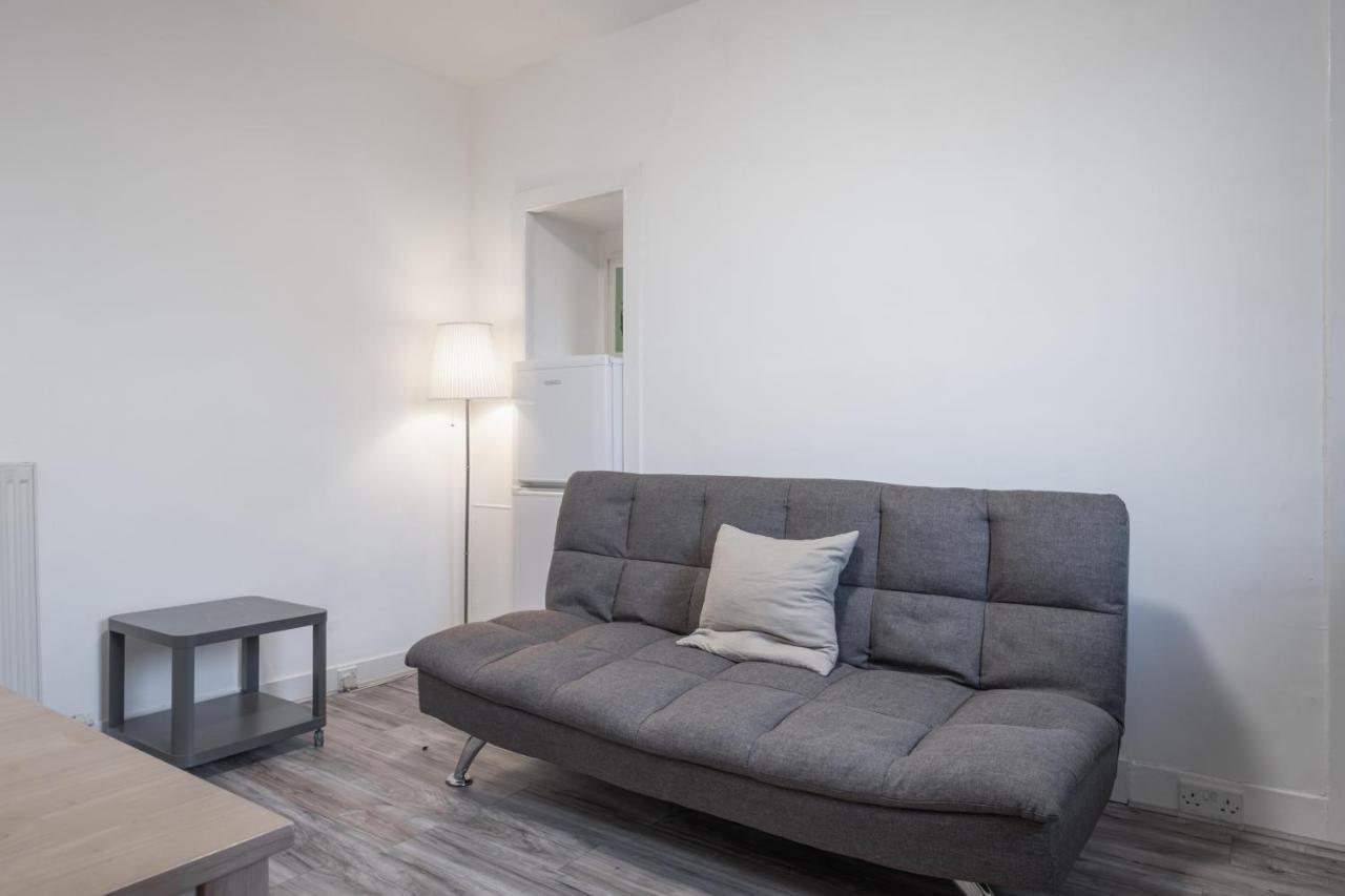 Hutch 2 Bed Apart Абердин Экстерьер фото